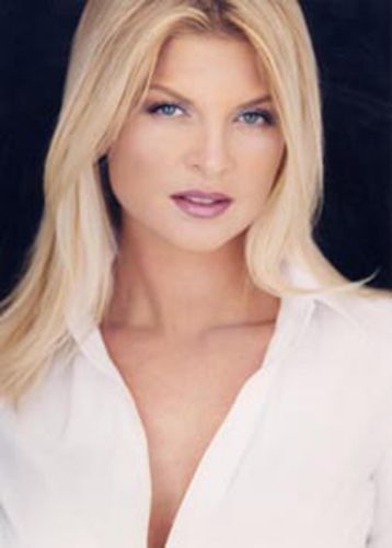 Carrie Flaska