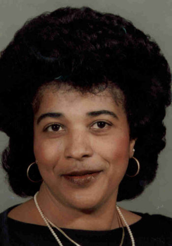 Marion Holmes