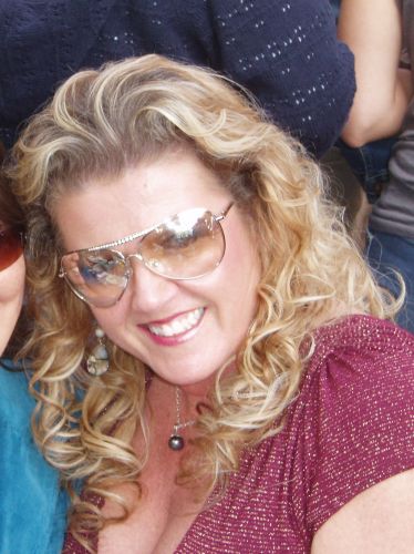 Laura Bowles