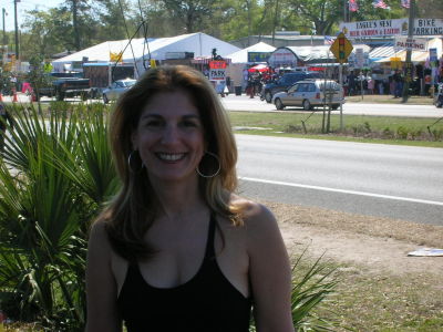 Lisa Camera