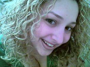Amanda Esteves