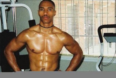 Dexter Holiday