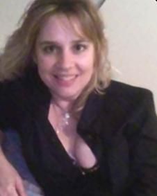 Holli Domenic