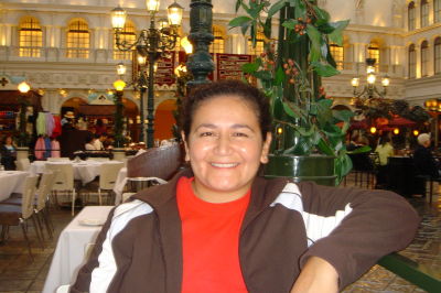 Vivian Espinoza