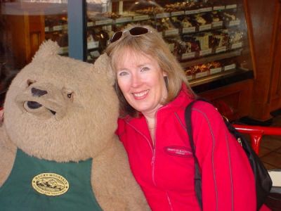 Suzanne Murray
