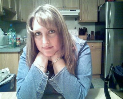Laurie Szogi