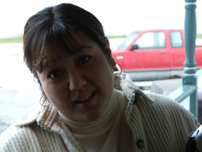 Saundra Bond