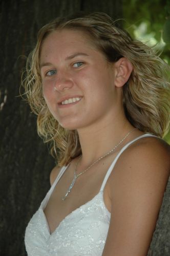 Ashley Mowitz