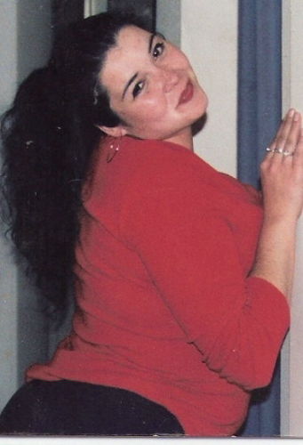 Dorine Abaya