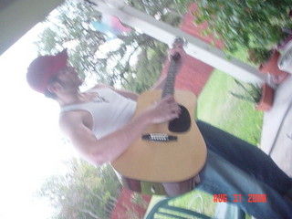 Travis Lynch