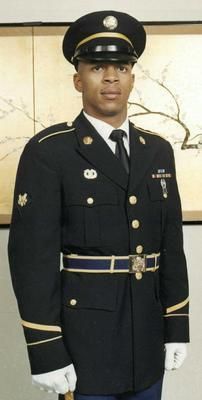 Robert Mcneil