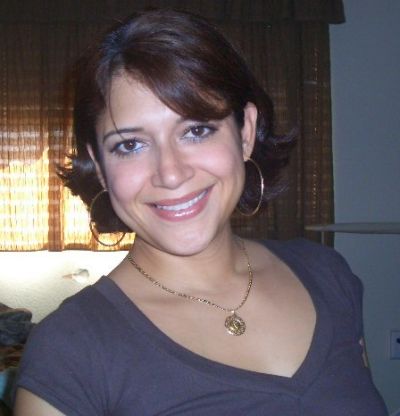 Leslie Flores