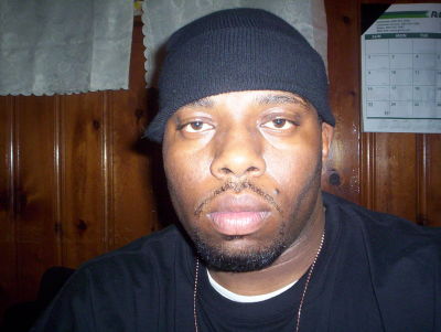 Kelvin Hampton