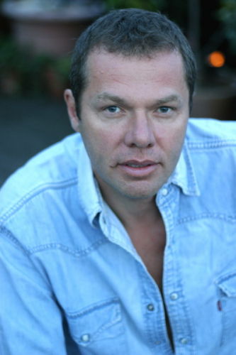 Stephane Kossmann
