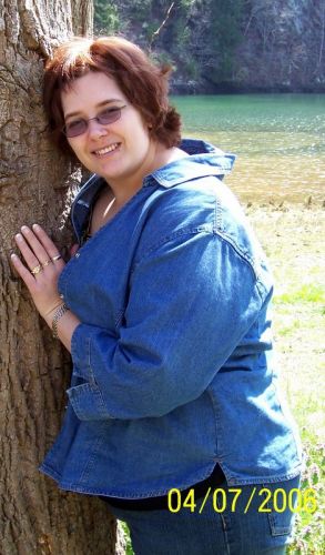 Jennifer Stoops
