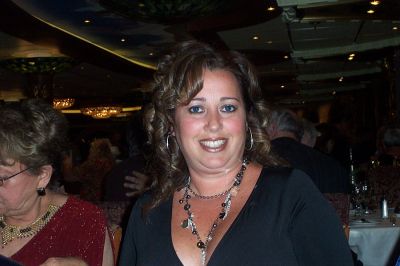 Lizette Omelia