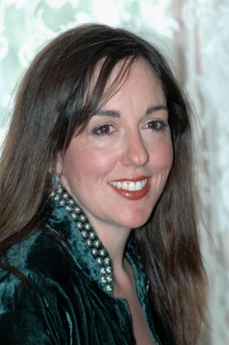 Laura Thompson