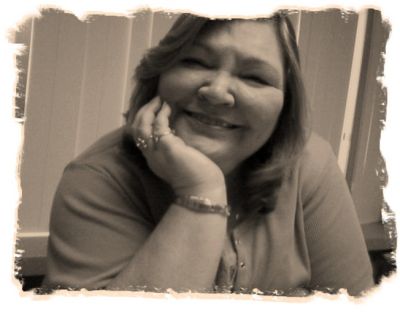 Darlene Stuples