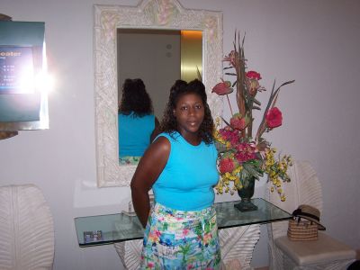 Chari Harris