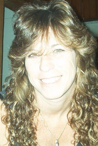 Julie Karoly