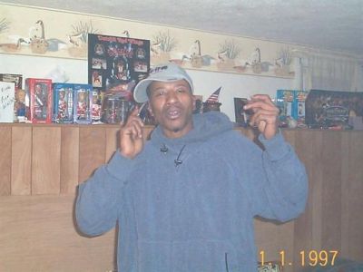 Stephen Thomas