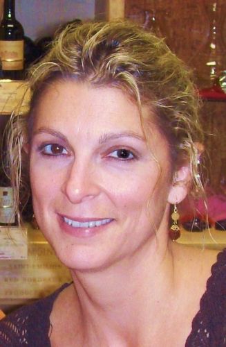 Theresa Mora