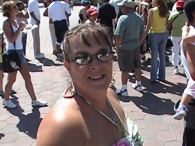 Leeanne Gillian