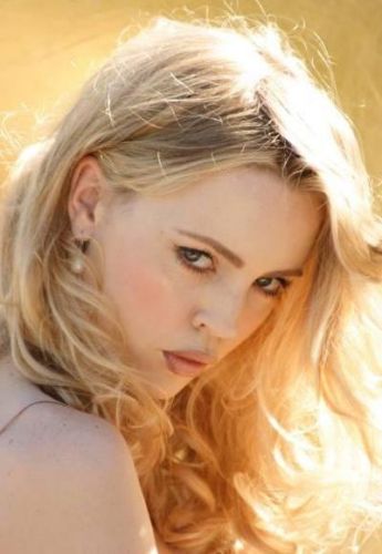 Laurel Raynor