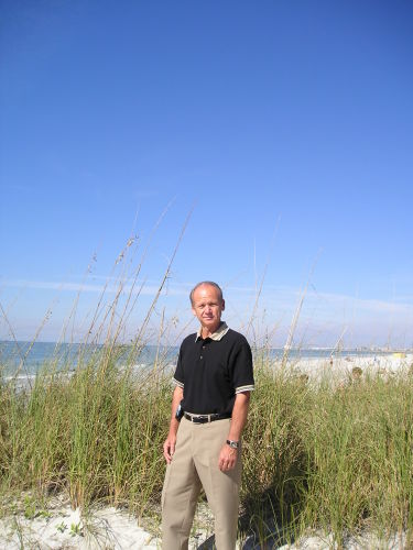 Raymond Hansen