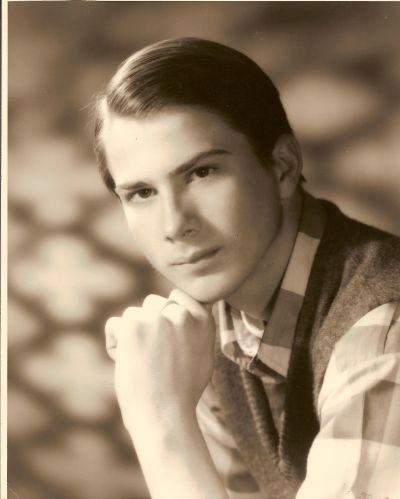 Gregory Lee