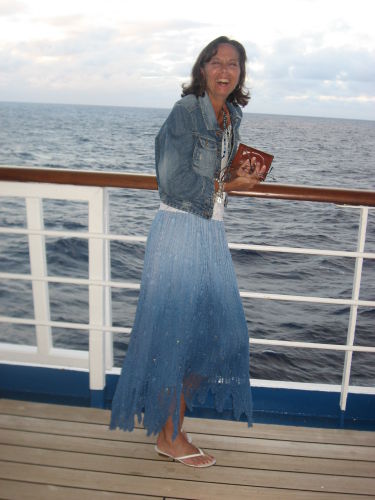 Lorna Arnett