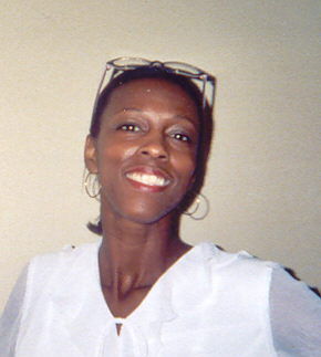 Suzette Hinton
