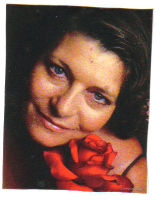 Julia Raduenz