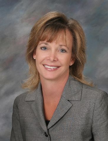 Lisa Clay