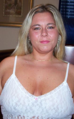 Latonyia Robertson
