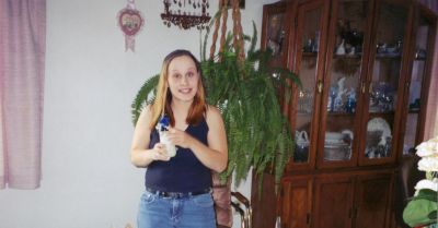 Tena Glass