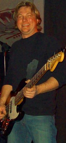 Steve Arnold