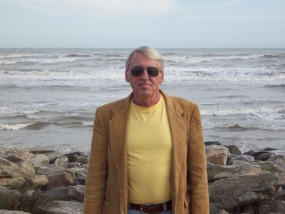 Alan Thompson