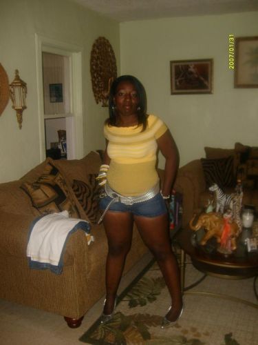 Glenesha Snelson
