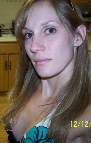 Kari Holcomb