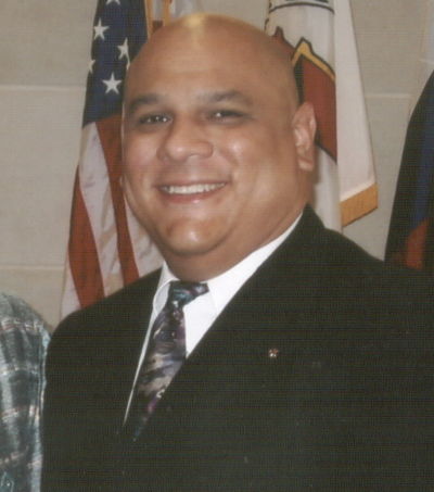 Robert Elizondo