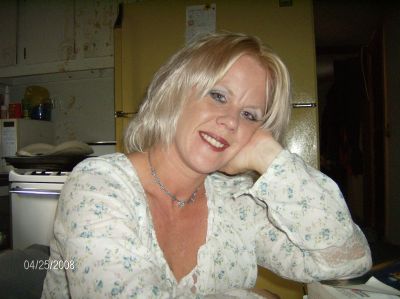 Toni Ester
