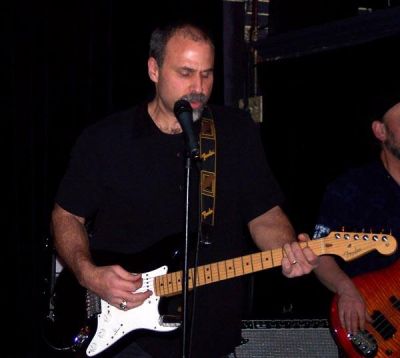 Bruce Darata