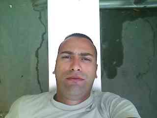 Josef Sandoval