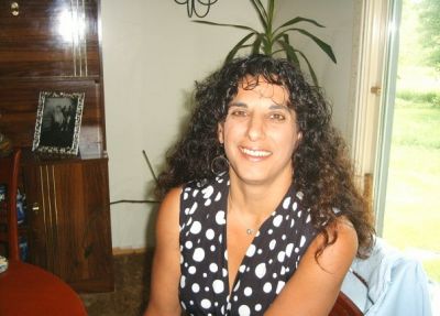 Angela Lennon