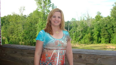 Connie Le