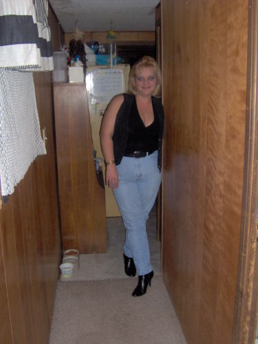 Melanie Ball