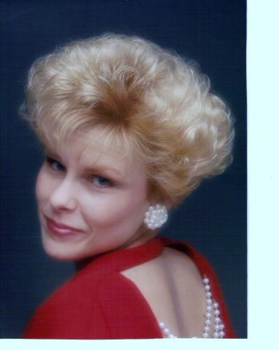Donna Hefner