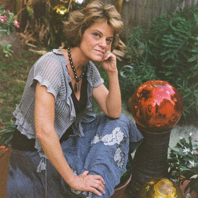 Suzanne Stokes