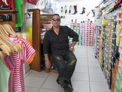 Hector Flores